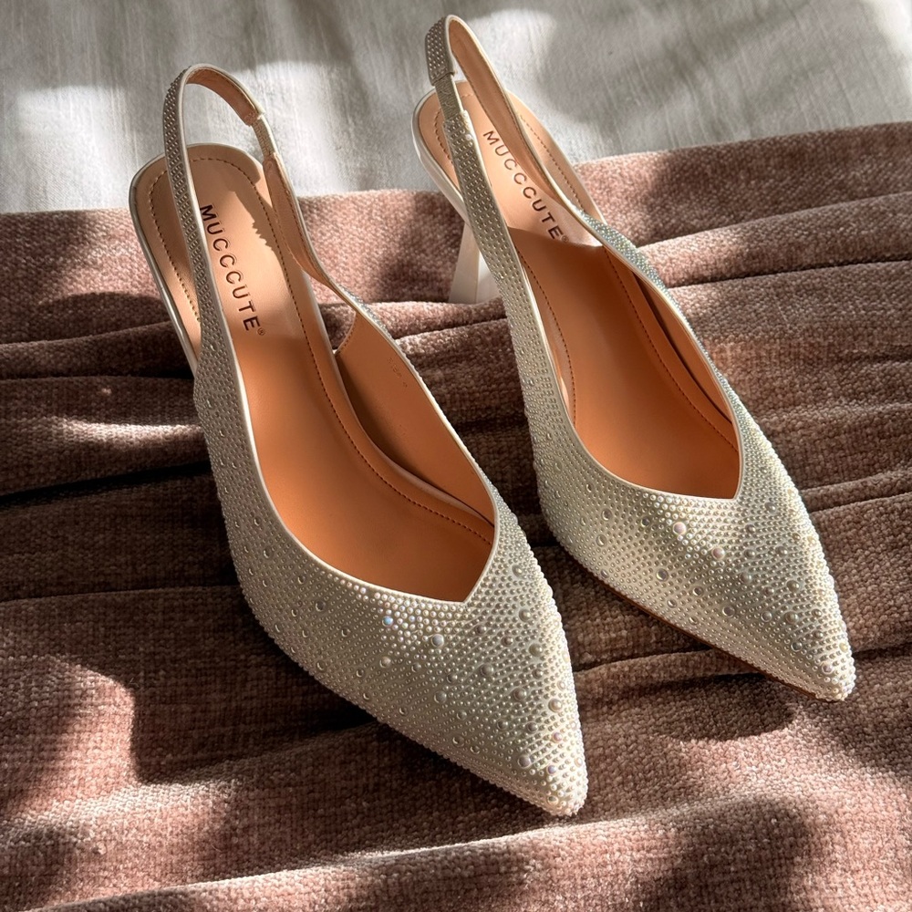 Embellished Ivory Slingback Kitten Heel Pumps - Picture 3 of 7